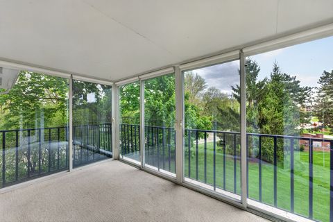 Tiny photo for 802 Butternut Lane #C, Mount Prospect, IL 60056 (MLS # 12634425)