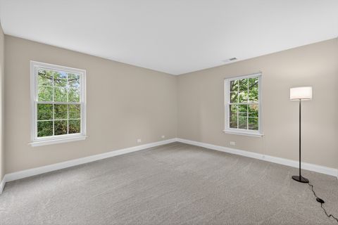 Tiny photo for 802 Butternut Lane #C, Mount Prospect, IL 60056 (MLS # 12634425)
