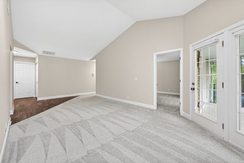 Tiny photo for 802 Butternut Lane #C, Mount Prospect, IL 60056 (MLS # 12634425)