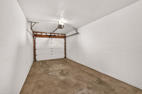 Tiny photo for 802 Butternut Lane #C, Mount Prospect, IL 60056 (MLS # 12634425)