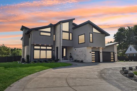 Photo of 1341 Pfingsten Road, Northbrook, IL 60062 (MLS # 12477566)