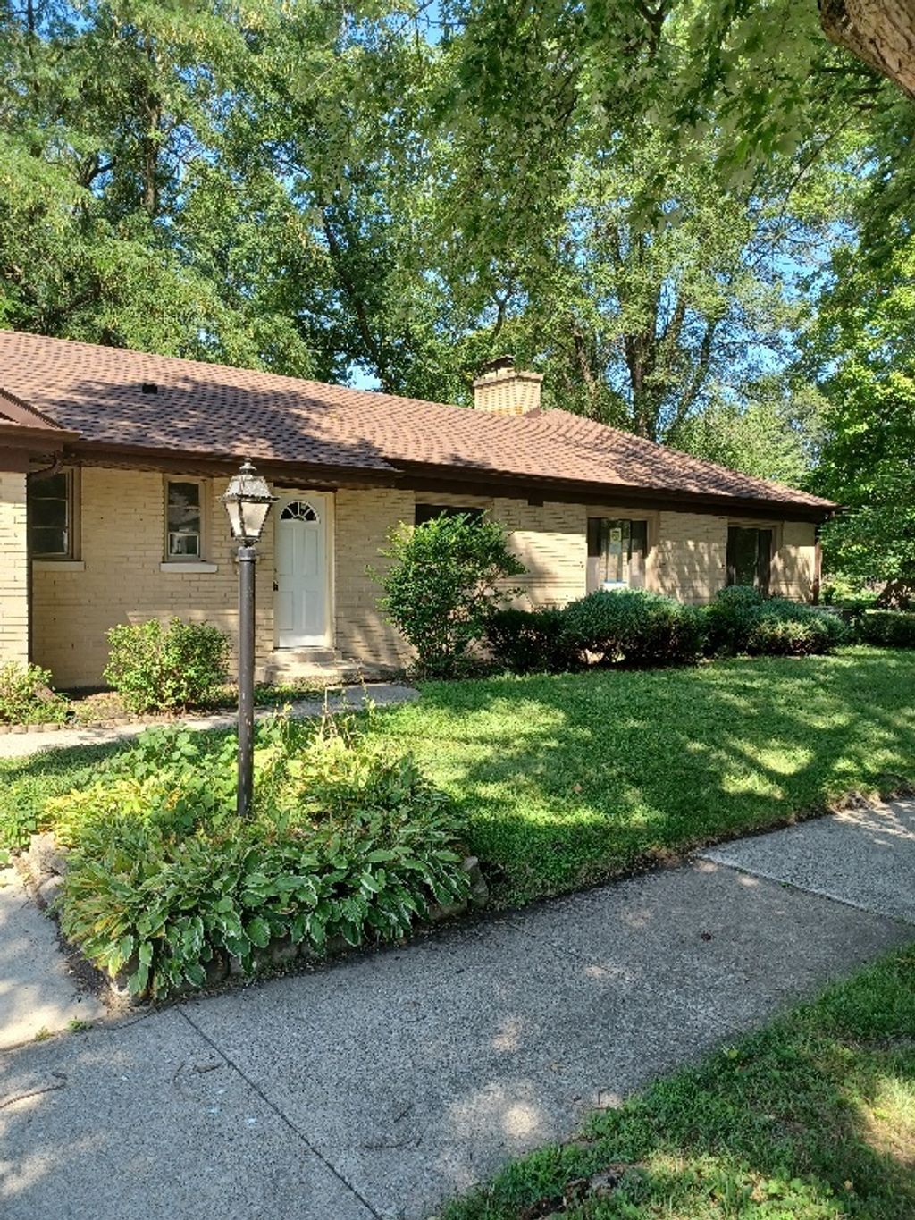 Photo for 210 Maple Lane, Thornton, IL 60476 (MLS # 12445684)