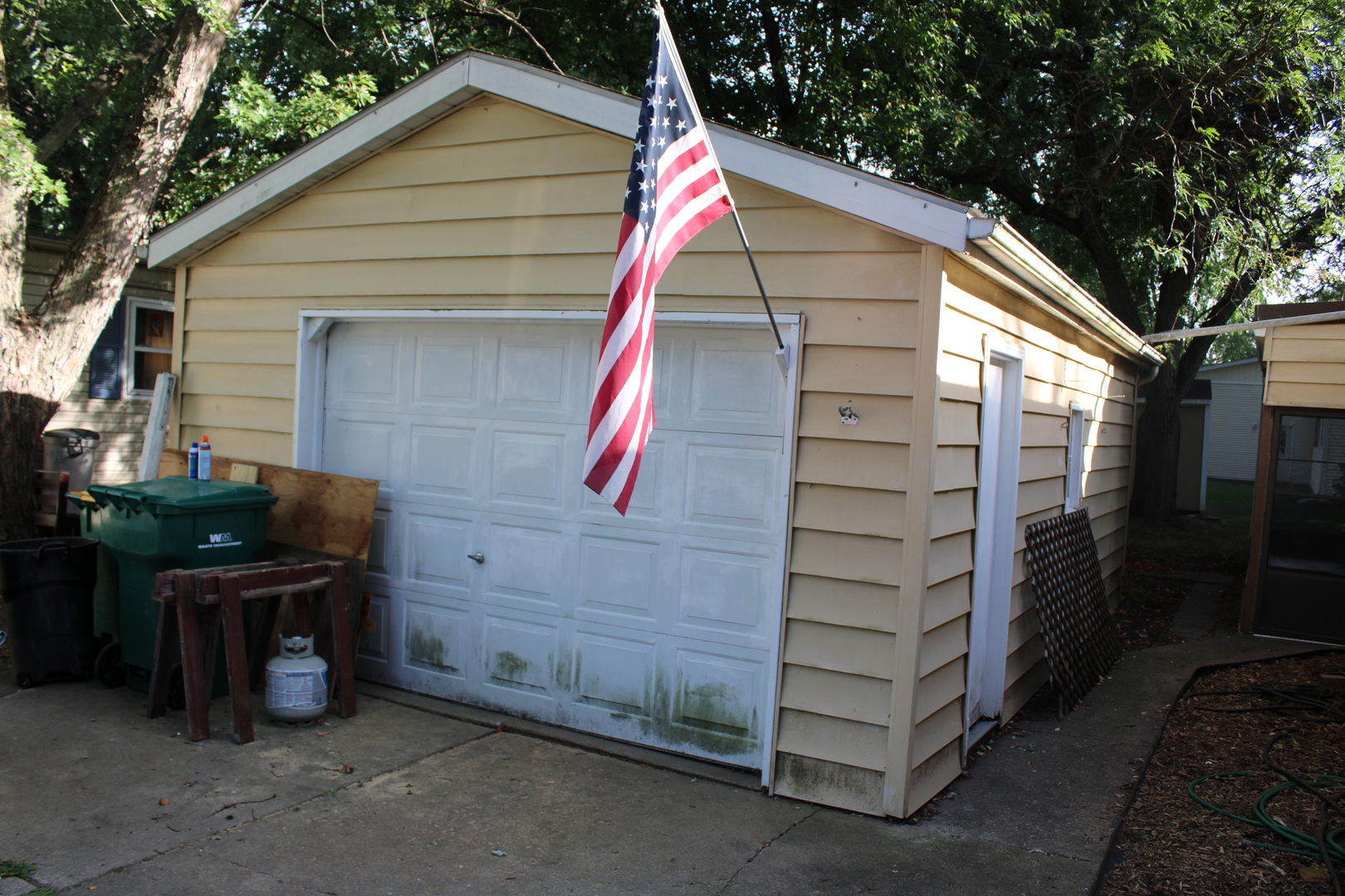 92 Oak Avenue