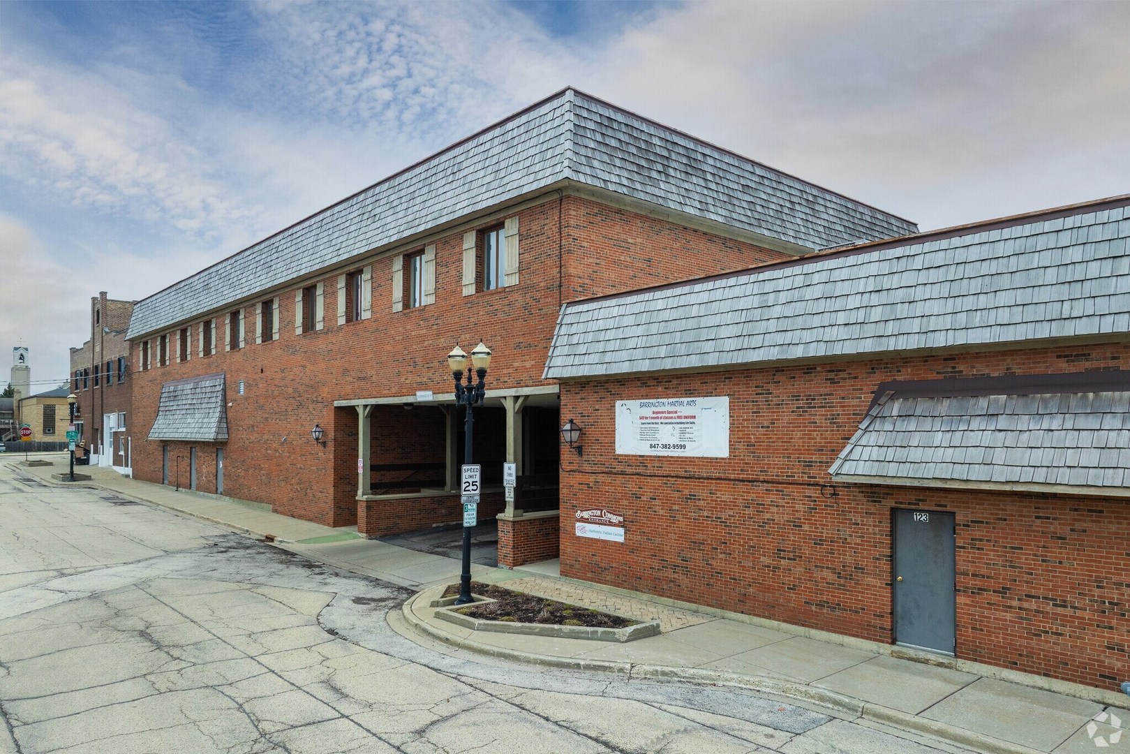 106 Barrington Commons Court