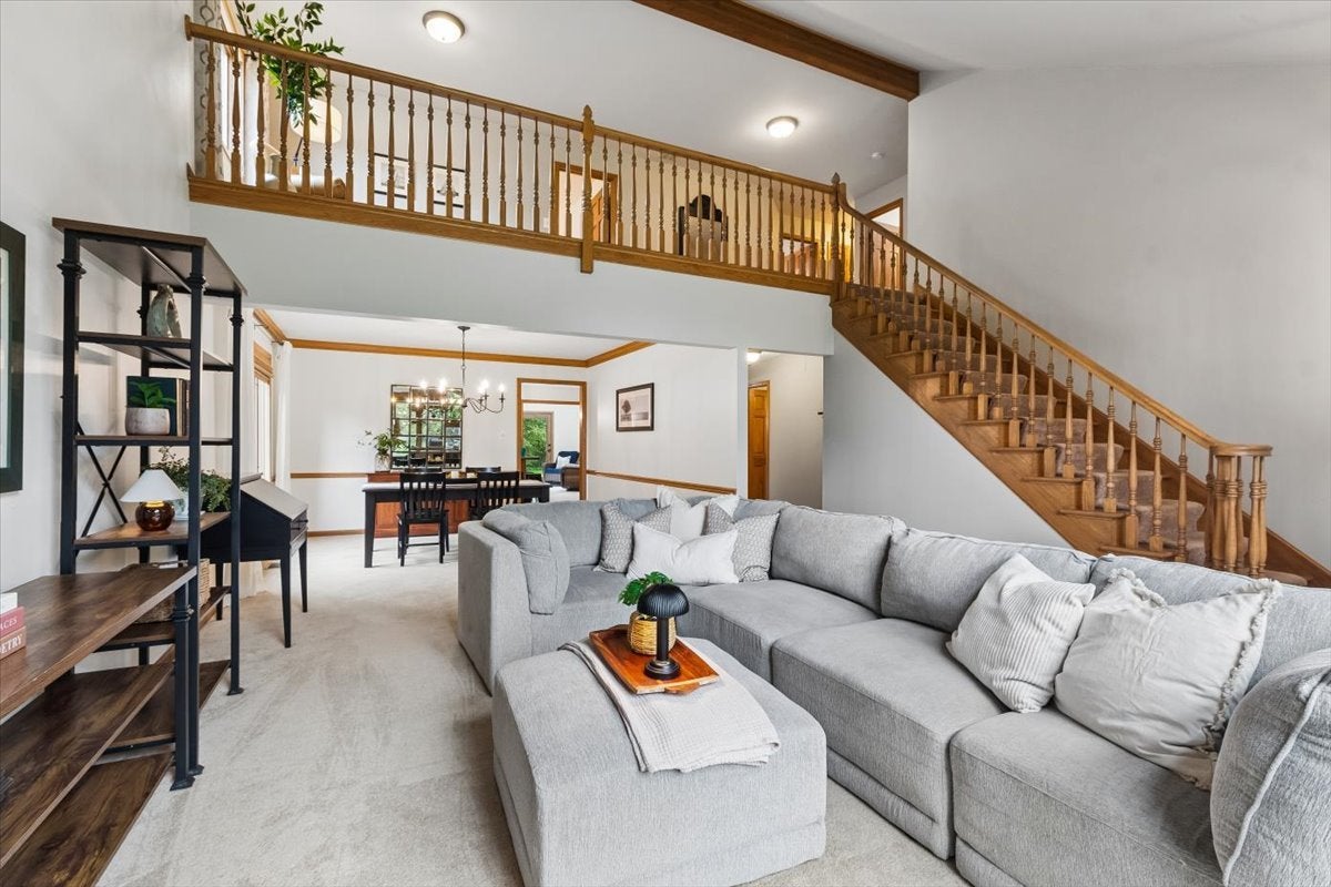 13449 W Oakwood Court