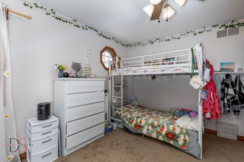 Tiny photo for 808 Kimberly Lane, Ottawa, IL 61350 (MLS # 12612471)