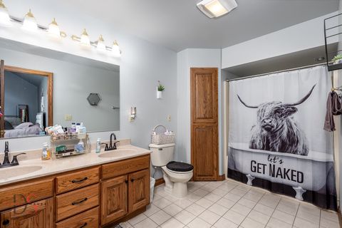 Tiny photo for 808 Kimberly Lane, Ottawa, IL 61350 (MLS # 12612471)