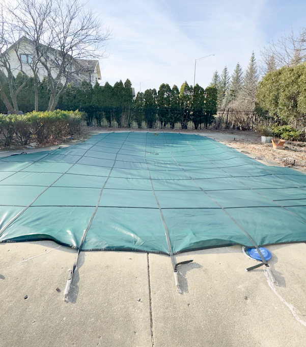 19W084 N Chateaux Avenue