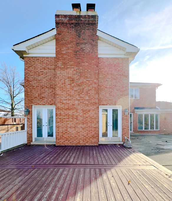 19W084 N Chateaux Avenue