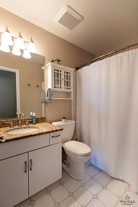 Tiny photo for 335 Wentworth Lane, Bartlett, IL 60103 (MLS # 12660333)