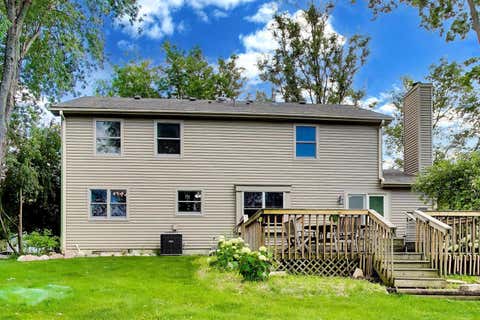 Tiny photo for 745 Newberry Drive, Batavia, IL 60510 (MLS # 12682034)