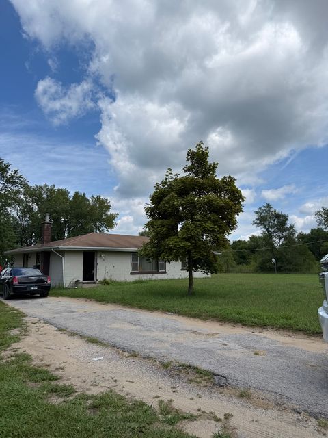 Tiny photo for 12877 E 2110 Road S, Pembroke Twp, IL 60958 (MLS # 12453901)