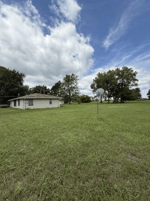 Tiny photo for 12877 E 2110 Road S, Pembroke Twp, IL 60958 (MLS # 12453901)