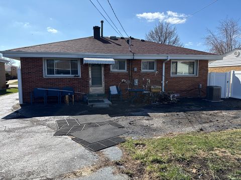 Tiny photo for Westchester, IL 60154 (MLS # 12591262)