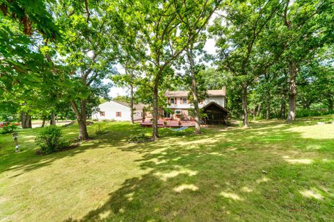 Tiny photo for 820 Black Partridge Road, McHenry, IL 60051 (MLS # 12497279)