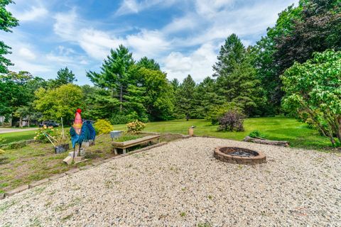 Tiny photo for 820 Black Partridge Road, McHenry, IL 60051 (MLS # 12497279)