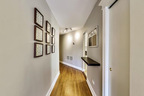 Tiny photo for 4214 N Kenmore Avenue #2F, Chicago, IL 60613 (MLS # 12467479)