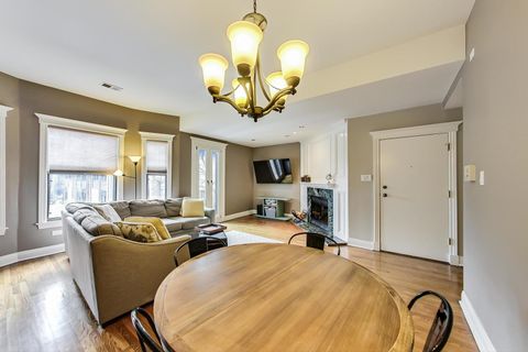 Tiny photo for 4214 N Kenmore Avenue #2F, Chicago, IL 60613 (MLS # 12467479)