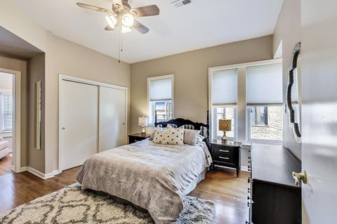 Tiny photo for 4214 N Kenmore Avenue #2F, Chicago, IL 60613 (MLS # 12467479)