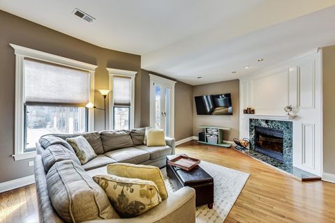 Tiny photo for 4214 N Kenmore Avenue #2F, Chicago, IL 60613 (MLS # 12467479)