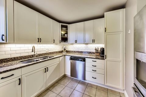 Tiny photo for 4214 N Kenmore Avenue #2F, Chicago, IL 60613 (MLS # 12467479)