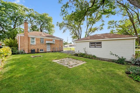 Tiny photo for 4718 Butterfield Road, Hillside, IL 60162 (MLS # 12488111)