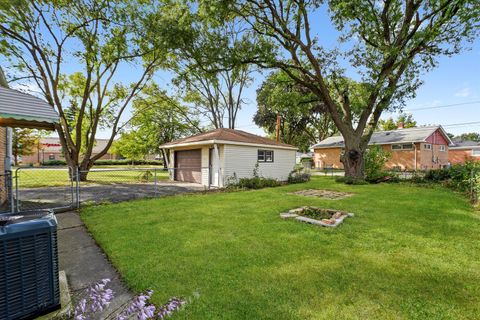 Tiny photo for 4718 Butterfield Road, Hillside, IL 60162 (MLS # 12488111)