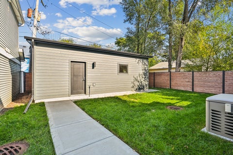 Tiny photo for 1823 Greenwood Street, Evanston, IL 60201 (MLS # 12793106)