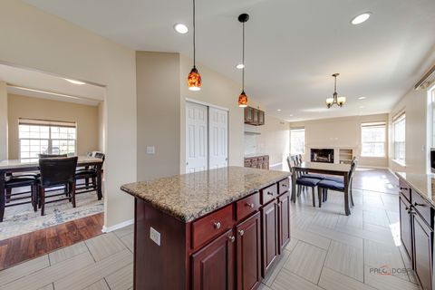 Tiny photo for 4 Waterton Drive, Streamwood, IL 60107 (MLS # 12614700)