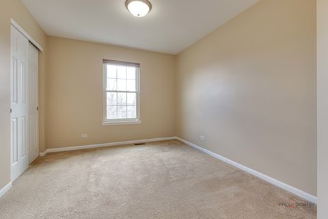Tiny photo for 4 Waterton Drive, Streamwood, IL 60107 (MLS # 12614700)