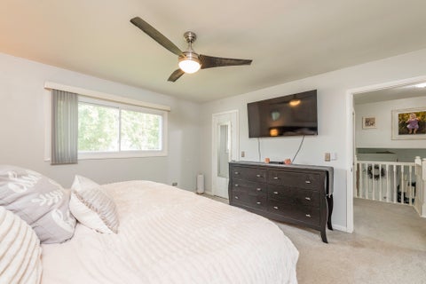 Tiny photo for 715 Holdridge Avenue, Winthrop Harbor, IL 60096 (MLS # 12752238)