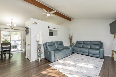 Tiny photo for 715 Holdridge Avenue, Winthrop Harbor, IL 60096 (MLS # 12752238)