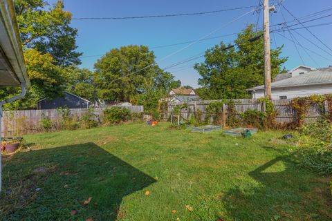 Tiny photo for 413 E Timber Street, Pontiac, IL 61764 (MLS # 12480545)