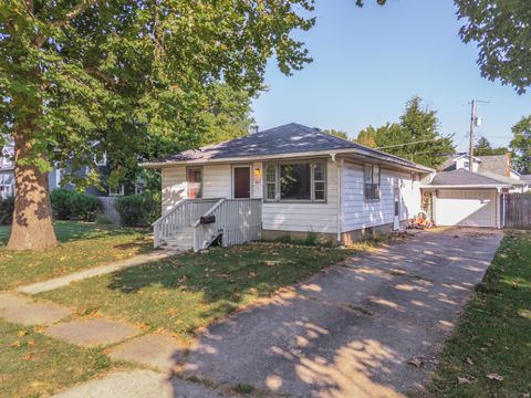 Tiny photo for 413 E Timber Street, Pontiac, IL 61764 (MLS # 12480545)
