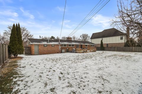 Tiny photo for 730 S 10TH Avenue, La Grange, IL 60525 (MLS # 12550794)