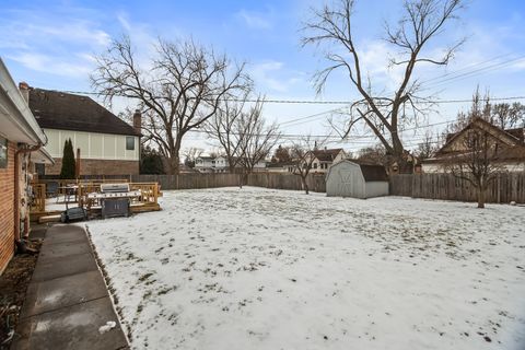 Tiny photo for 730 S 10TH Avenue, La Grange, IL 60525 (MLS # 12550794)