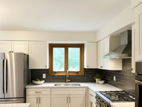 Tiny photo for 1408 Spruce Lane, Westmont, IL 60559 (MLS # 12513576)