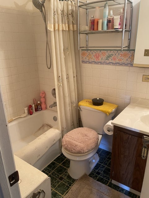 Tiny photo for 134 Klein Creek Court #5E, Carol Stream, IL 60188 (MLS # 12751077)