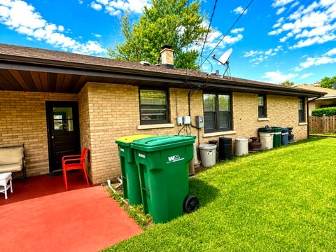 Tiny photo for 900 Westminster Road, Joliet, IL 60435 (MLS # 12680138)