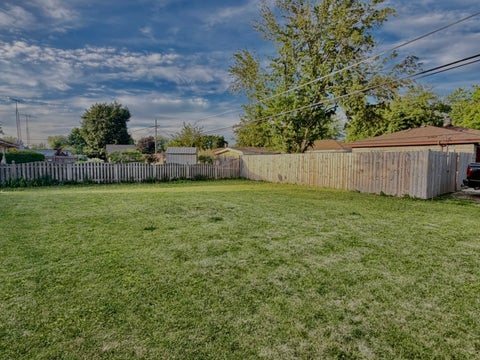 Tiny photo for 900 Westminster Road, Joliet, IL 60435 (MLS # 12680138)