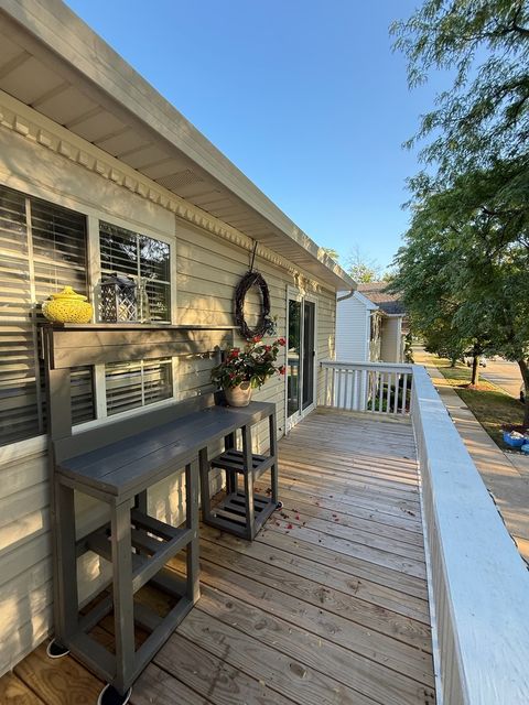 Tiny photo for 321 Candlelight Court, Bolingbrook, IL 60440 (MLS # 12470252)