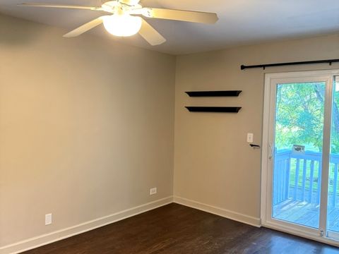 Tiny photo for 321 Candlelight Court, Bolingbrook, IL 60440 (MLS # 12470252)