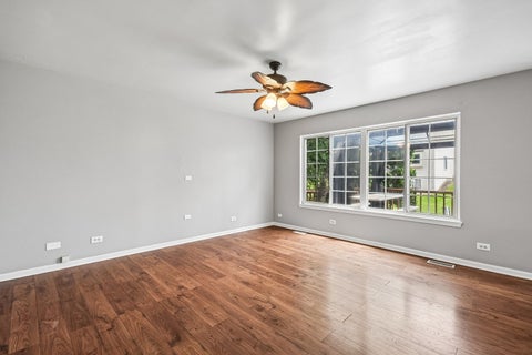 Tiny photo for 561 Ivory Lane, Bartlett, IL 60103 (MLS # 12692717)