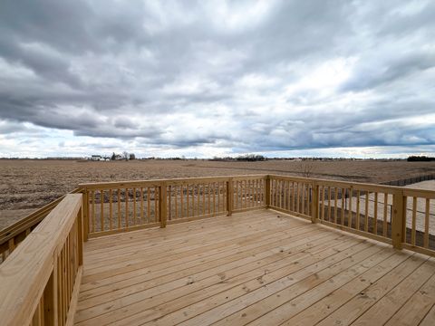Tiny photo for 7183 Genesis Way, Bettendorf, IA 52722 (MLS # QC4265801)
