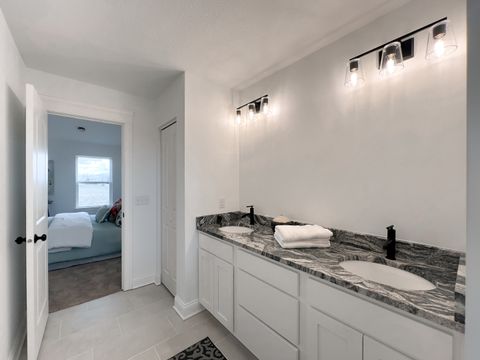 Tiny photo for 7183 Genesis Way, Bettendorf, IA 52722 (MLS # QC4265801)