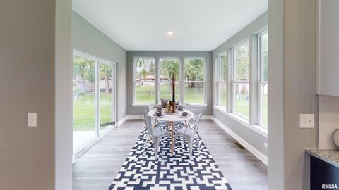 Tiny photo for 7183 Genesis Way, Bettendorf, IA 52722 (MLS # QC4265801)