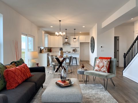 Tiny photo for 7183 Genesis Way, Bettendorf, IA 52722 (MLS # QC4265801)