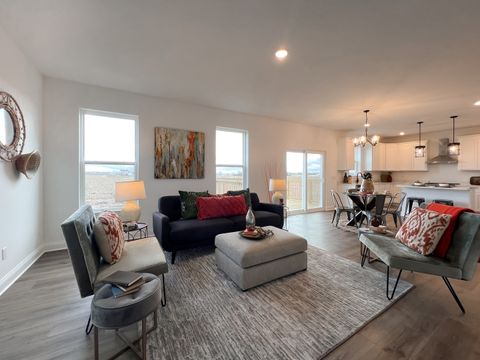 Tiny photo for 7183 Genesis Way, Bettendorf, IA 52722 (MLS # QC4265801)