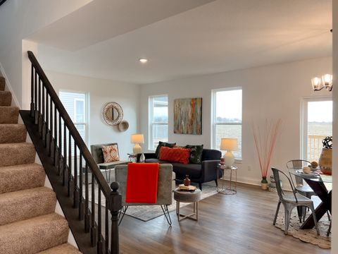 Tiny photo for 7183 Genesis Way, Bettendorf, IA 52722 (MLS # QC4265801)