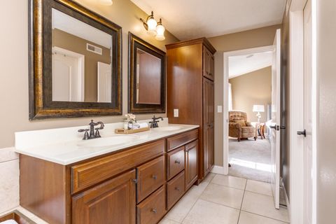 Tiny photo for 2805 Stevenson Drive, Bloomington, IL 61704 (MLS # 12521148)